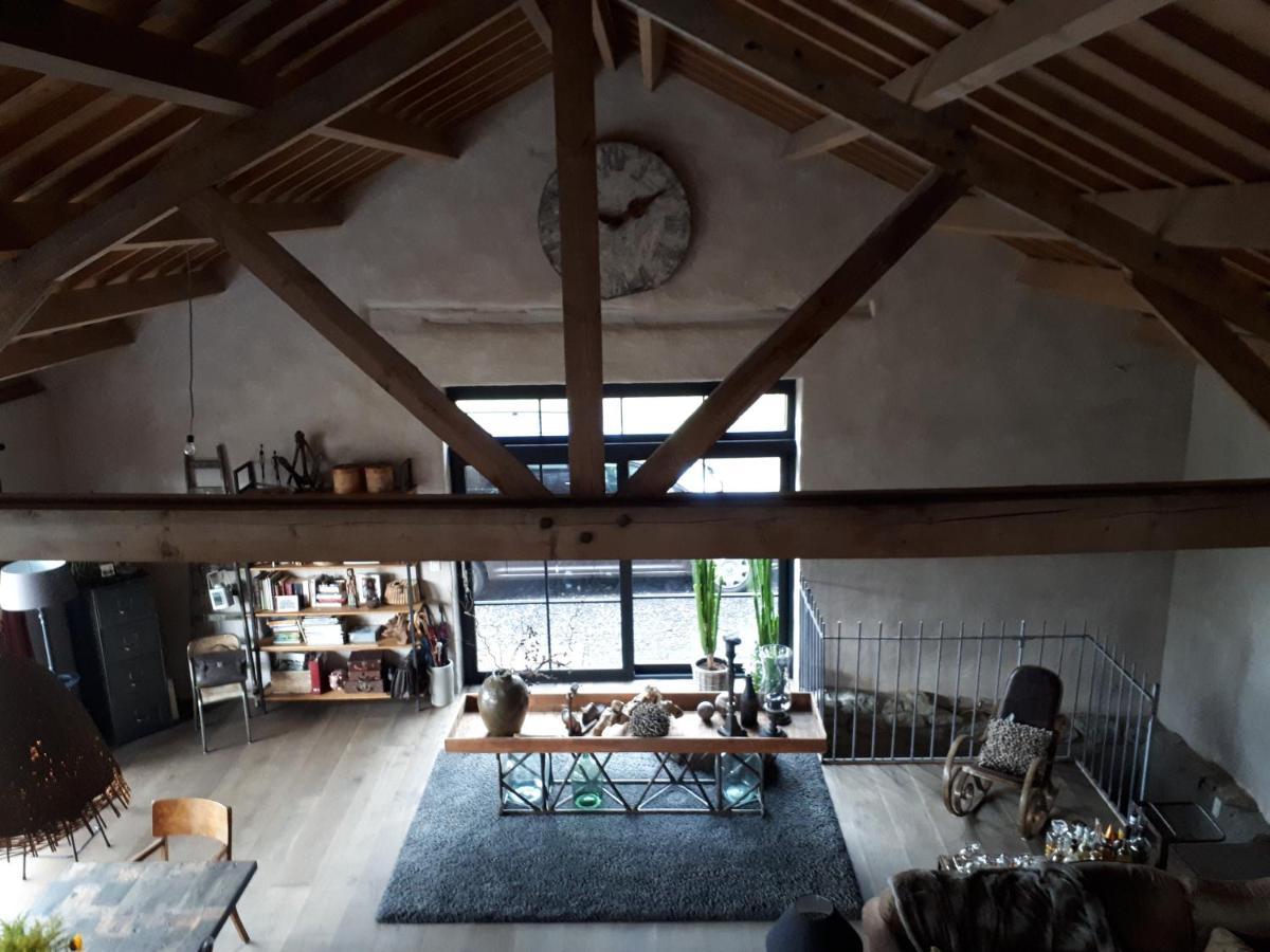 Le Hangar Des Voyageurs Petit-Halleux Dış mekan fotoğraf